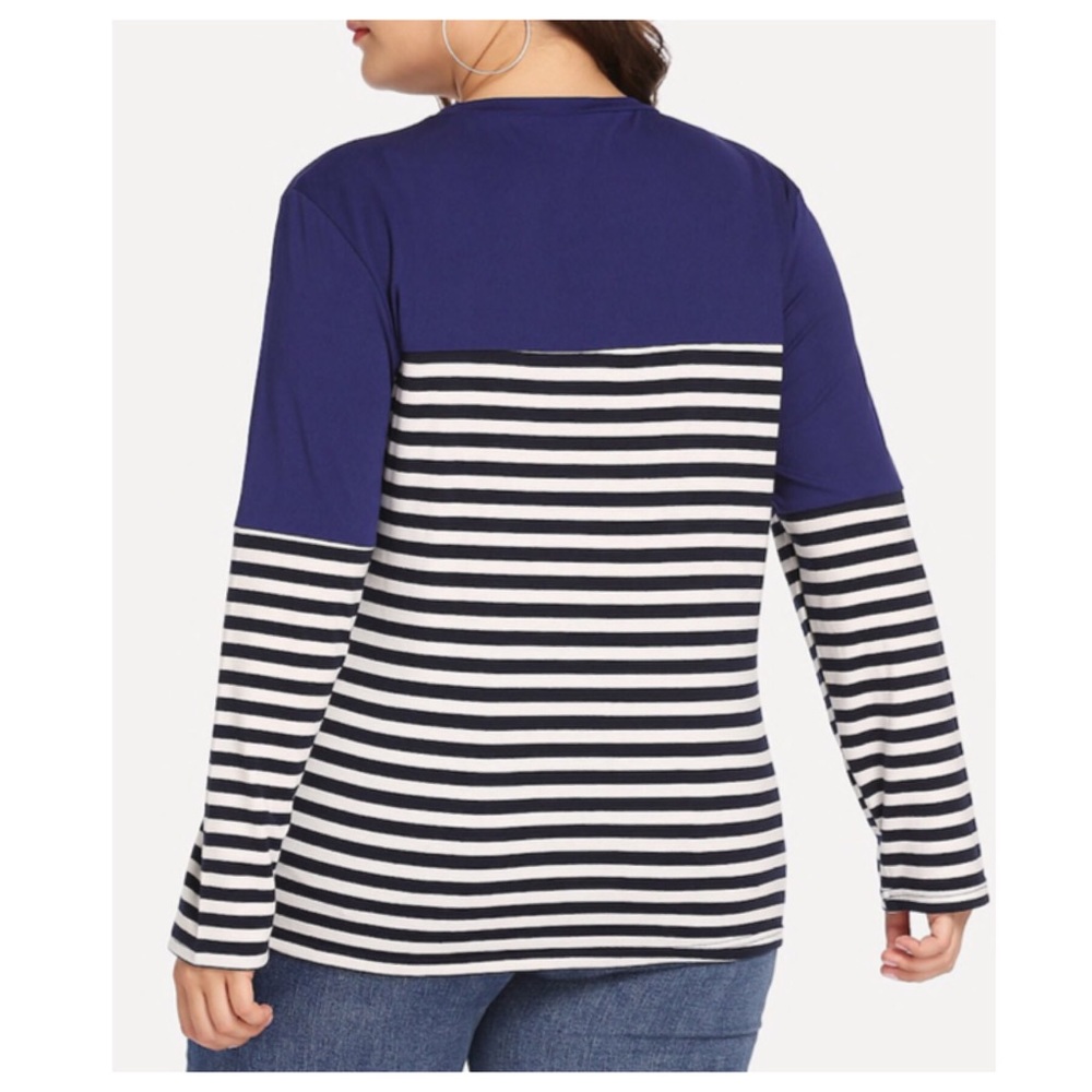 ➕ Navy Contrast Stripe Tee - Picture 3 of 5
